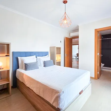 Rocha Prime Beachside Bliss 포티마오
