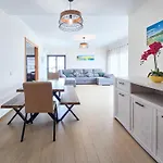 Apartamento Rocha Prime Beachside Bliss