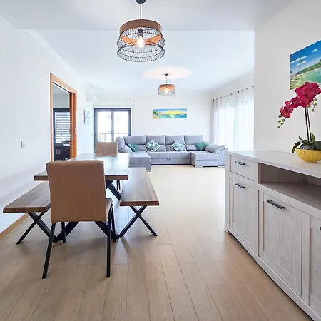 Apartman Rocha Prime Beachside Bliss